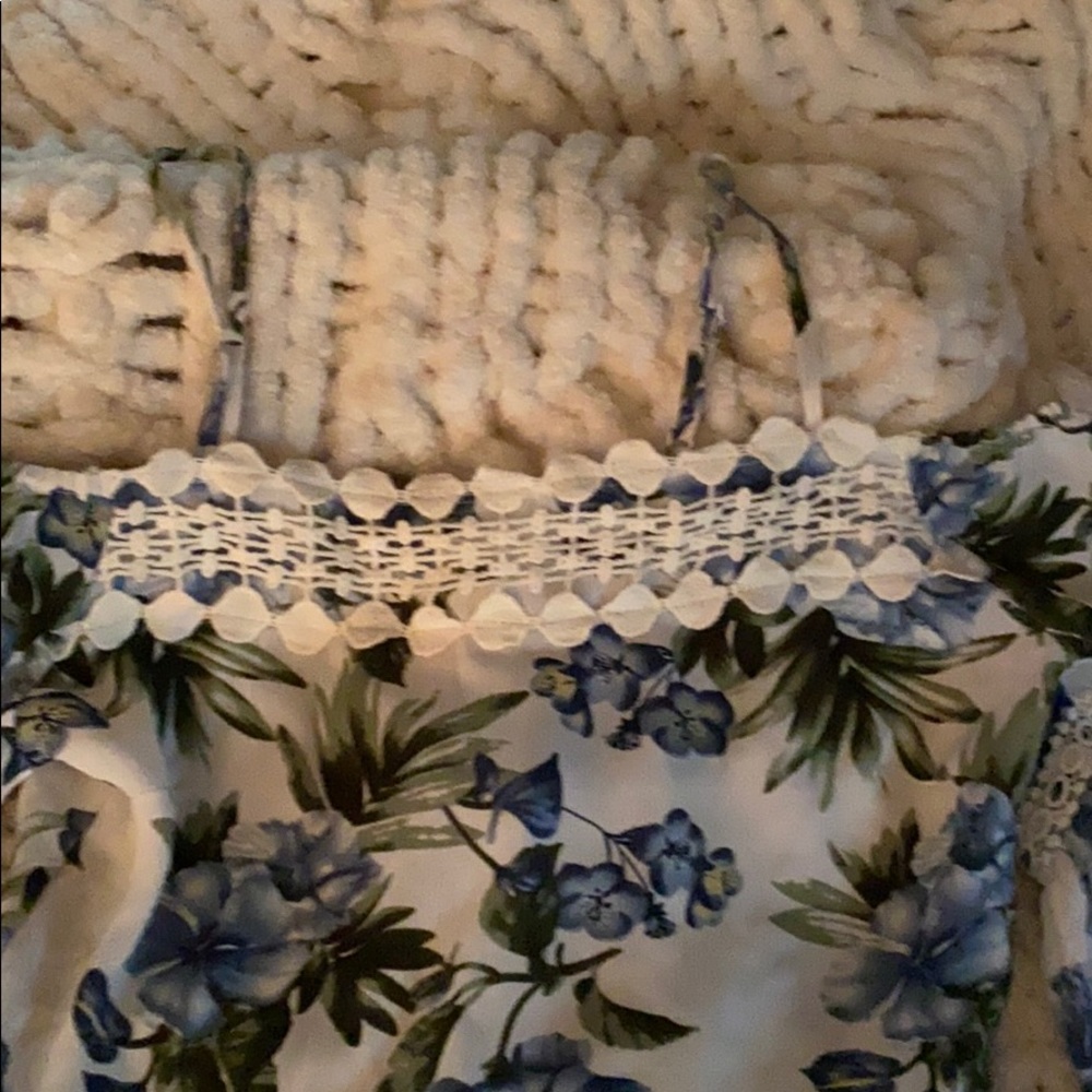 Romper - Picture 3 of 3